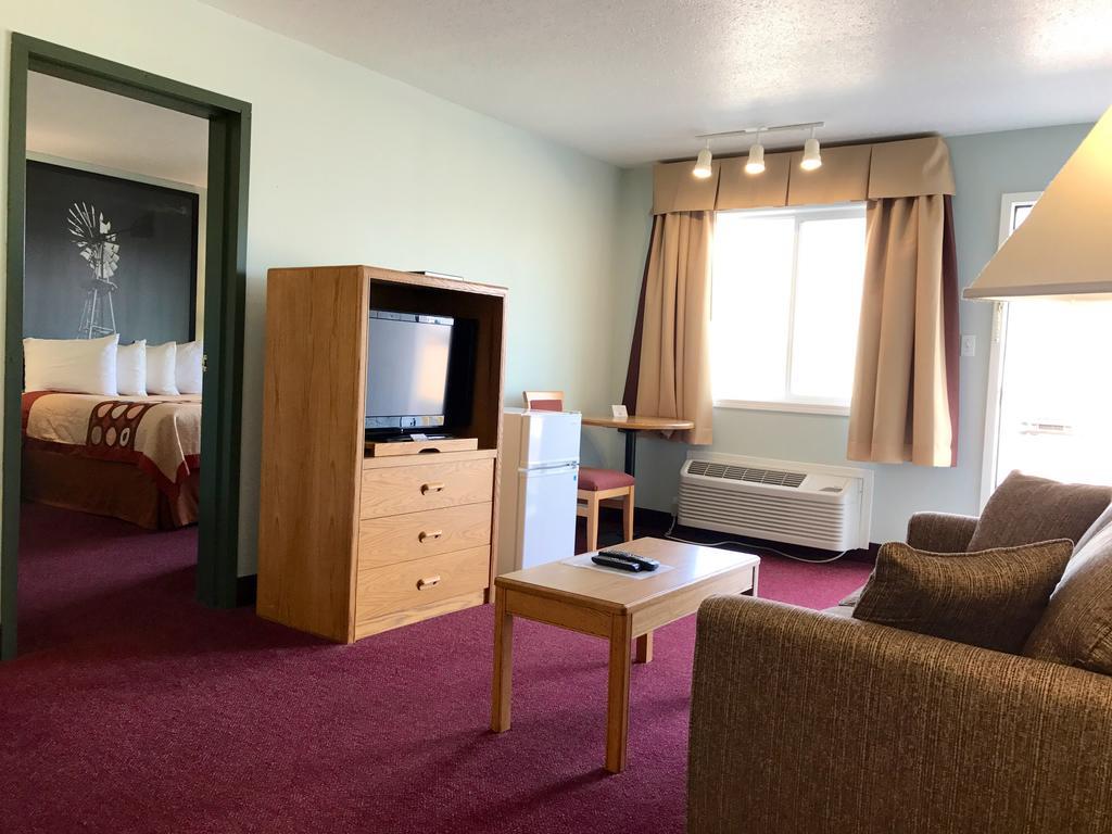 ซูเปอร์ 8 บาย วินด์แฮม เคินเดอร์สลีย์ Hotel Kindersley ภายนอก รูปภาพ